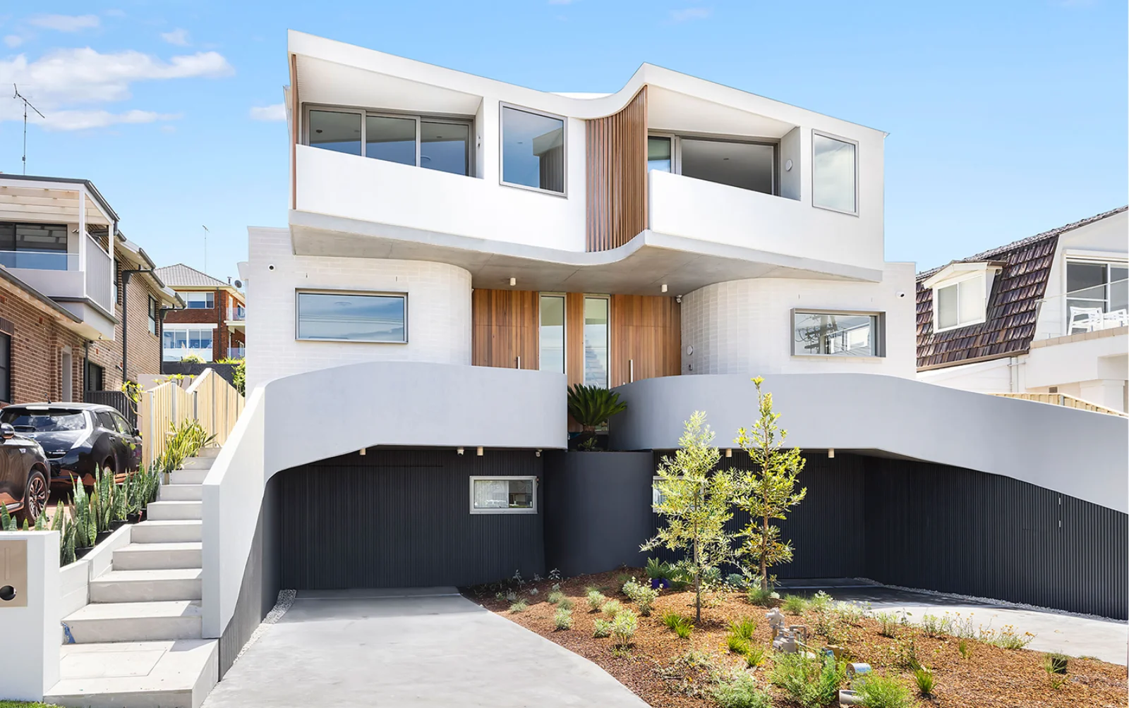Al Mare MIDCO CONSTRUCTION